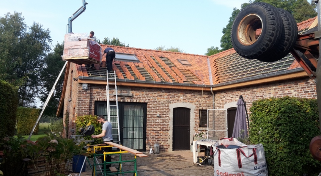 Foto van Crijns Dakwerken Zonhoven in Zonhoven, Dakdekker (foto 3)