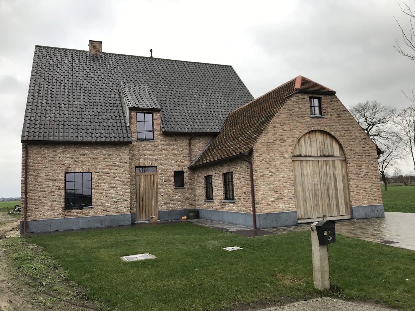 Foto van D'Haemers Nathan in Evergem, Aannemer (foto 2)