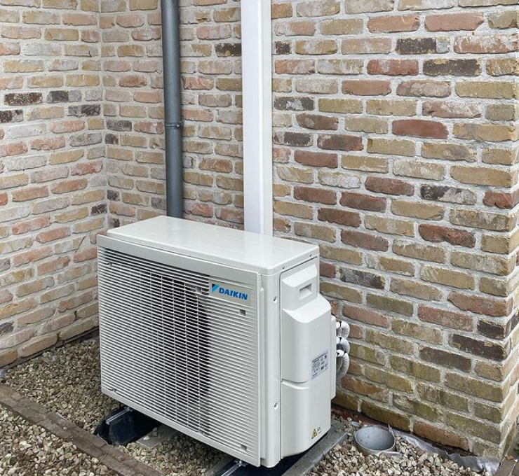 Foto van Emiel Derycke | Badkamerrenovatie, Airco & Zonnepanelen in Ieper, Elektricien (foto 3)