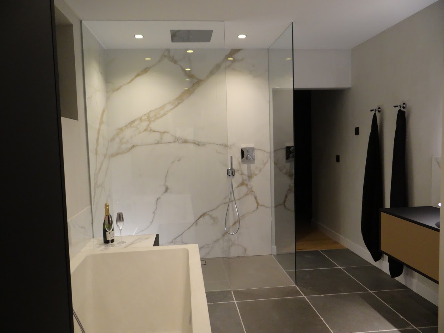 Foto van AR Renovatie Erpe-Mere in Erpe-Mere, Bouwbedrijf (foto 3)