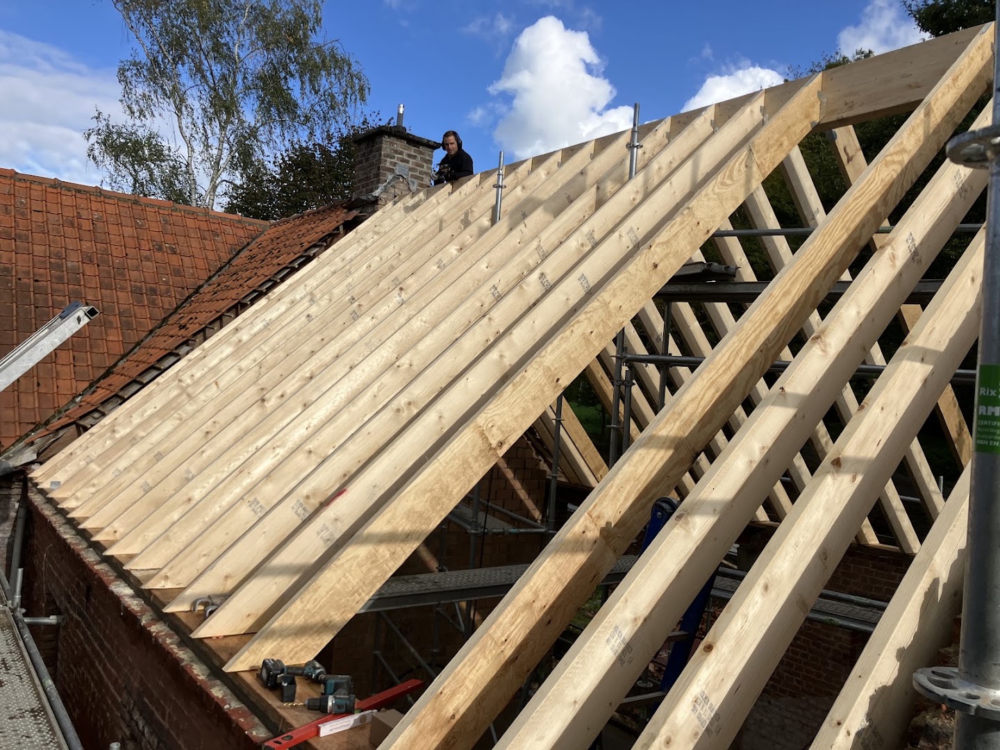 Foto van Schrijnwerker Jan Vos | Ecologisch Verbouwen Met Hout in Ronse, Timmerman (foto 3)