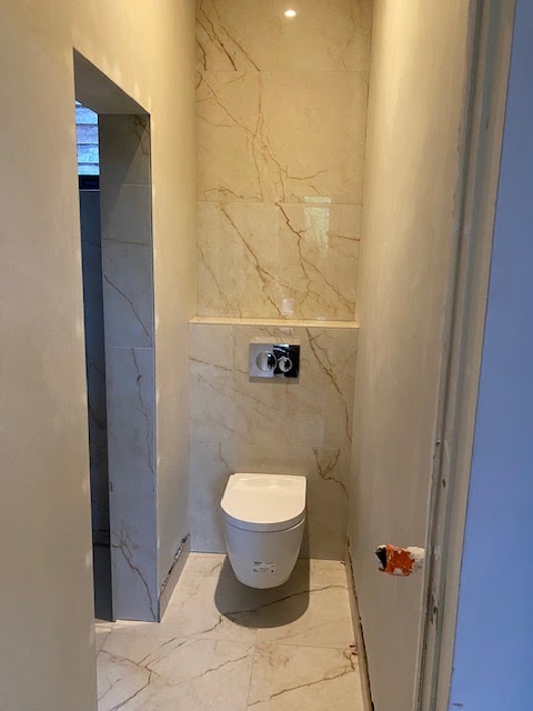 Foto van BADKAMERRENOVATIE VAN HOOF ANTWERPEN in Zoersel, Badkamerinstallateur (foto 3)