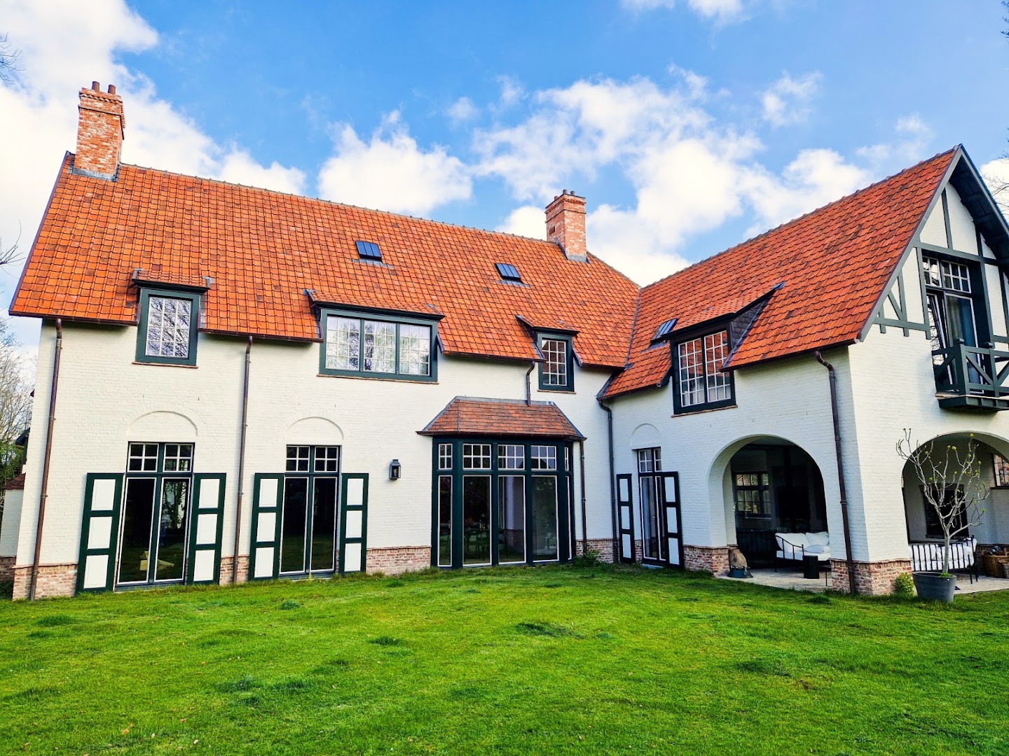 Foto van Inovar | Gevelrenovatie | Decoratieve technieken | ruime regio Brugge in Brugge, Schilder (foto 3)