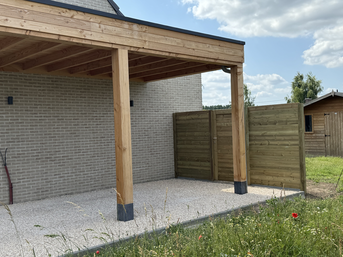 Foto van Alwood Schrijnwerkerij in Wortegem-Petegem, Timmerman (foto 3)