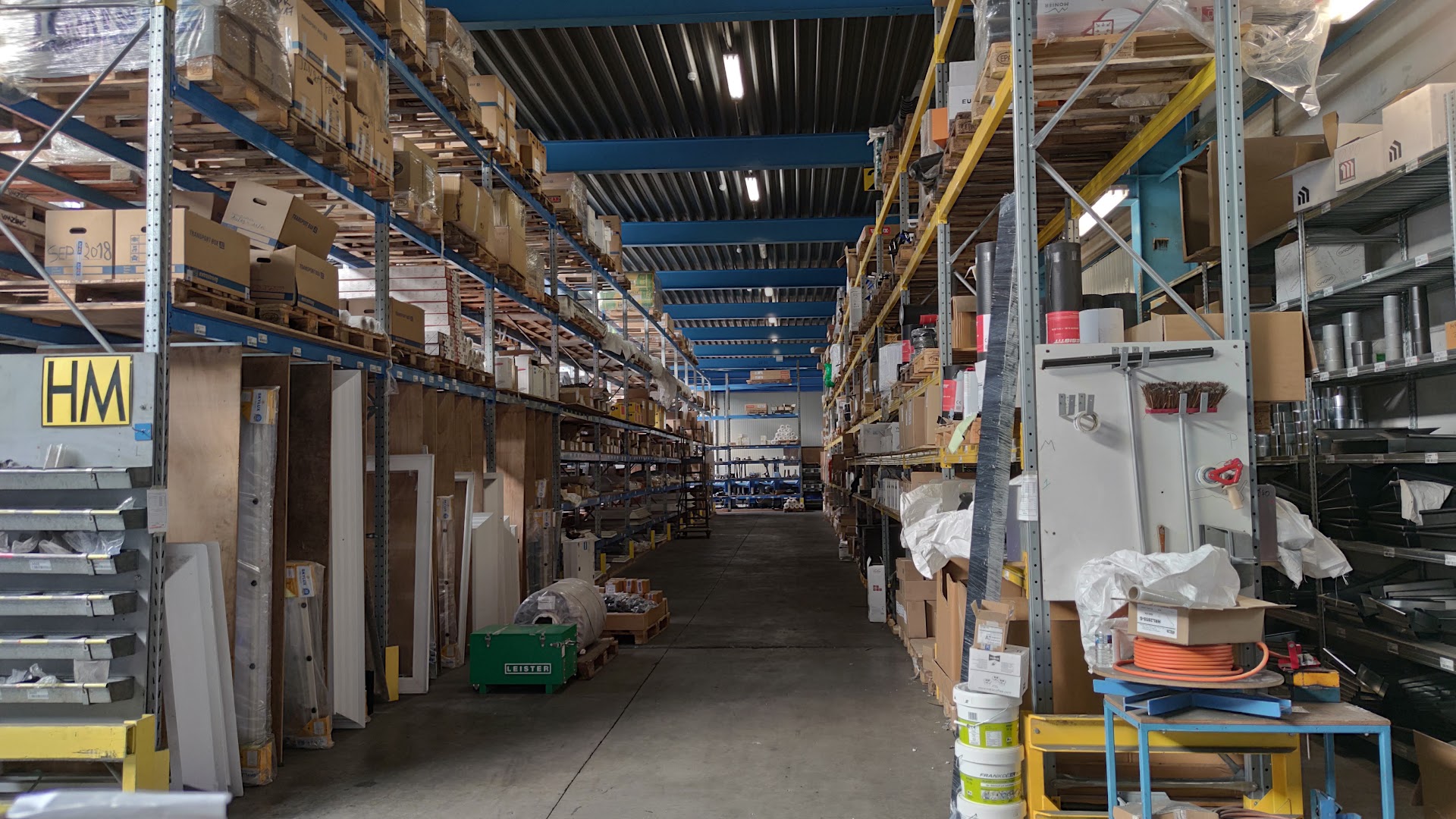 Foto van APOK Kampenhout in Kampenhout, Winkel voor dakdekkersbenodigdheden (foto 2)