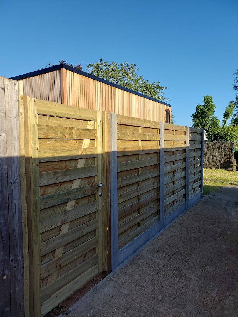 Foto van Declerck Jelle bv in Kortemark, Winkel voor houtbewerkingsmaterialen (foto 3)