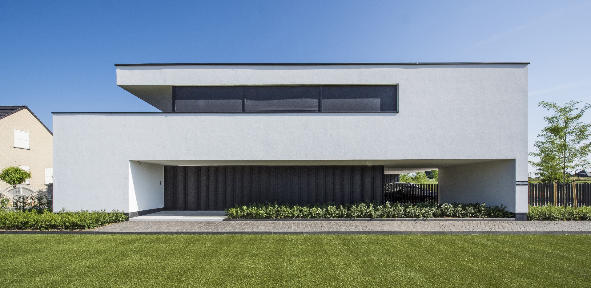 Foto van Ceulemans Bjorn BV - magazijn Antwerpen in Wijnegem, Aannemer voor gevelbeplating