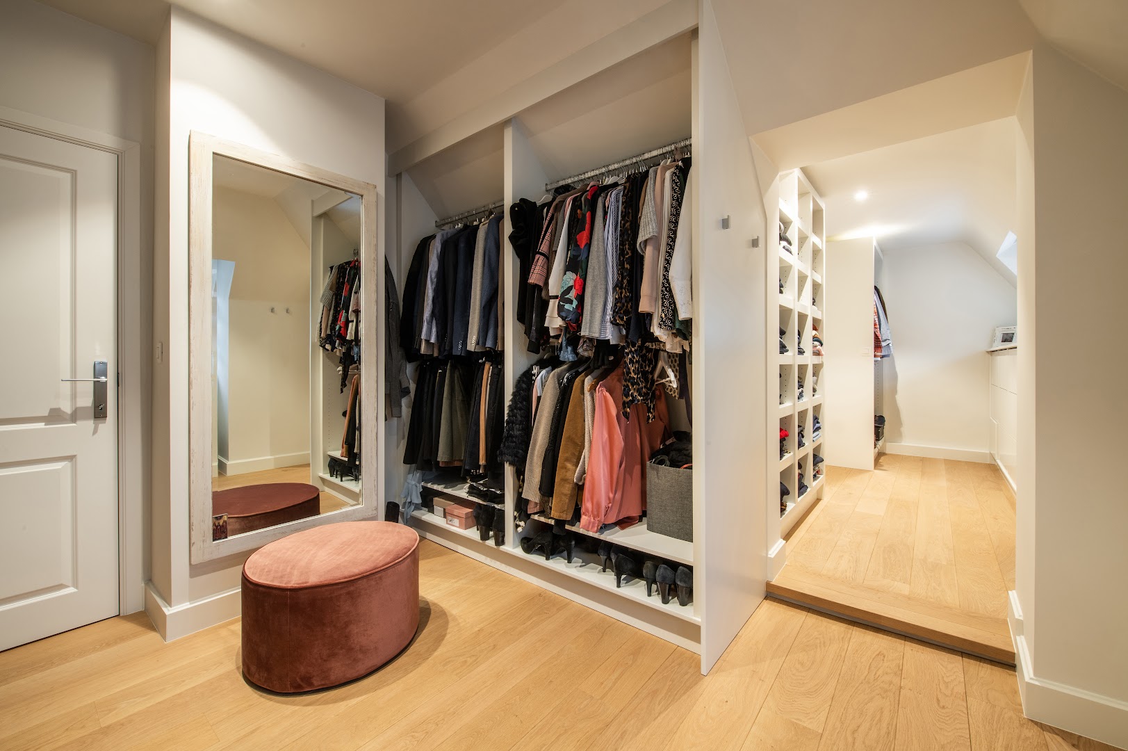 Foto van form interieur in Hasselt, Bouwbedrijf (foto 2)