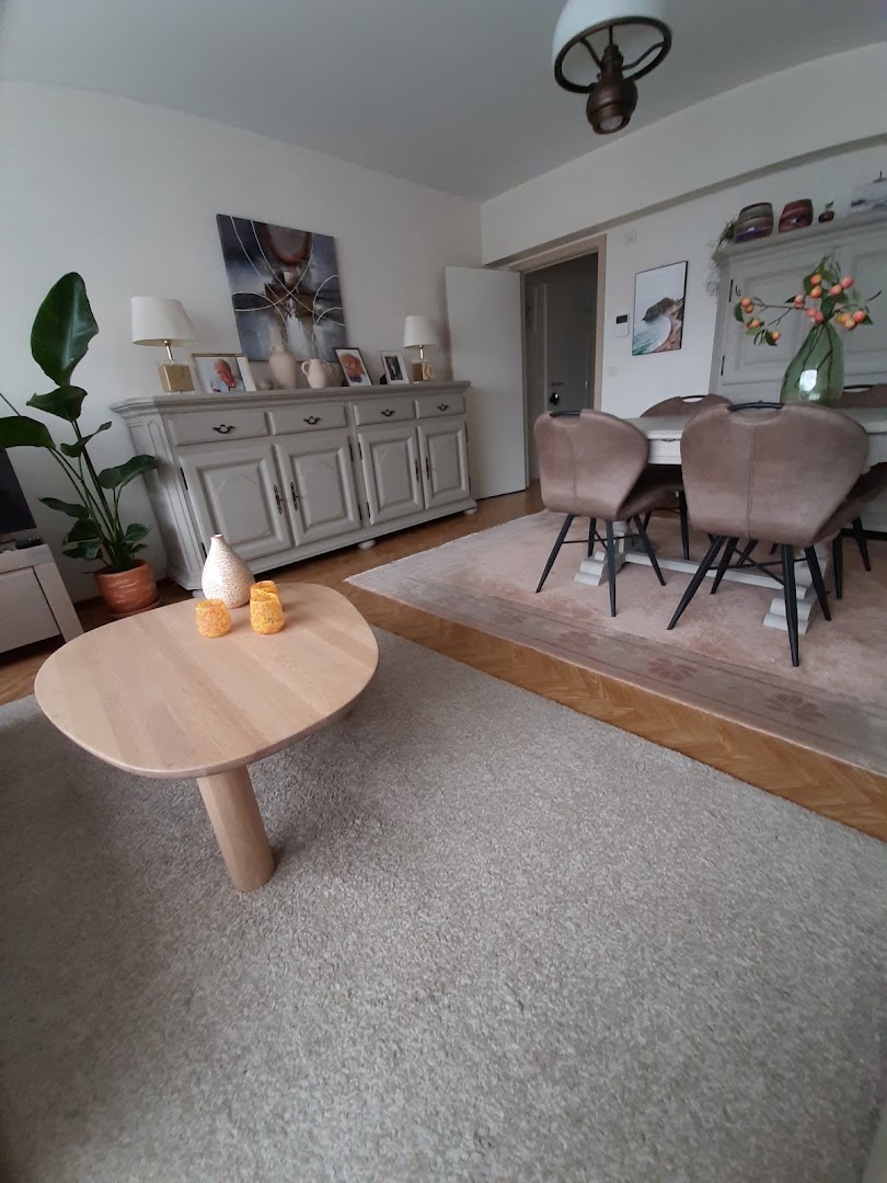 Foto van Atelier T in Beernem, Meubelmakerij (foto 2)