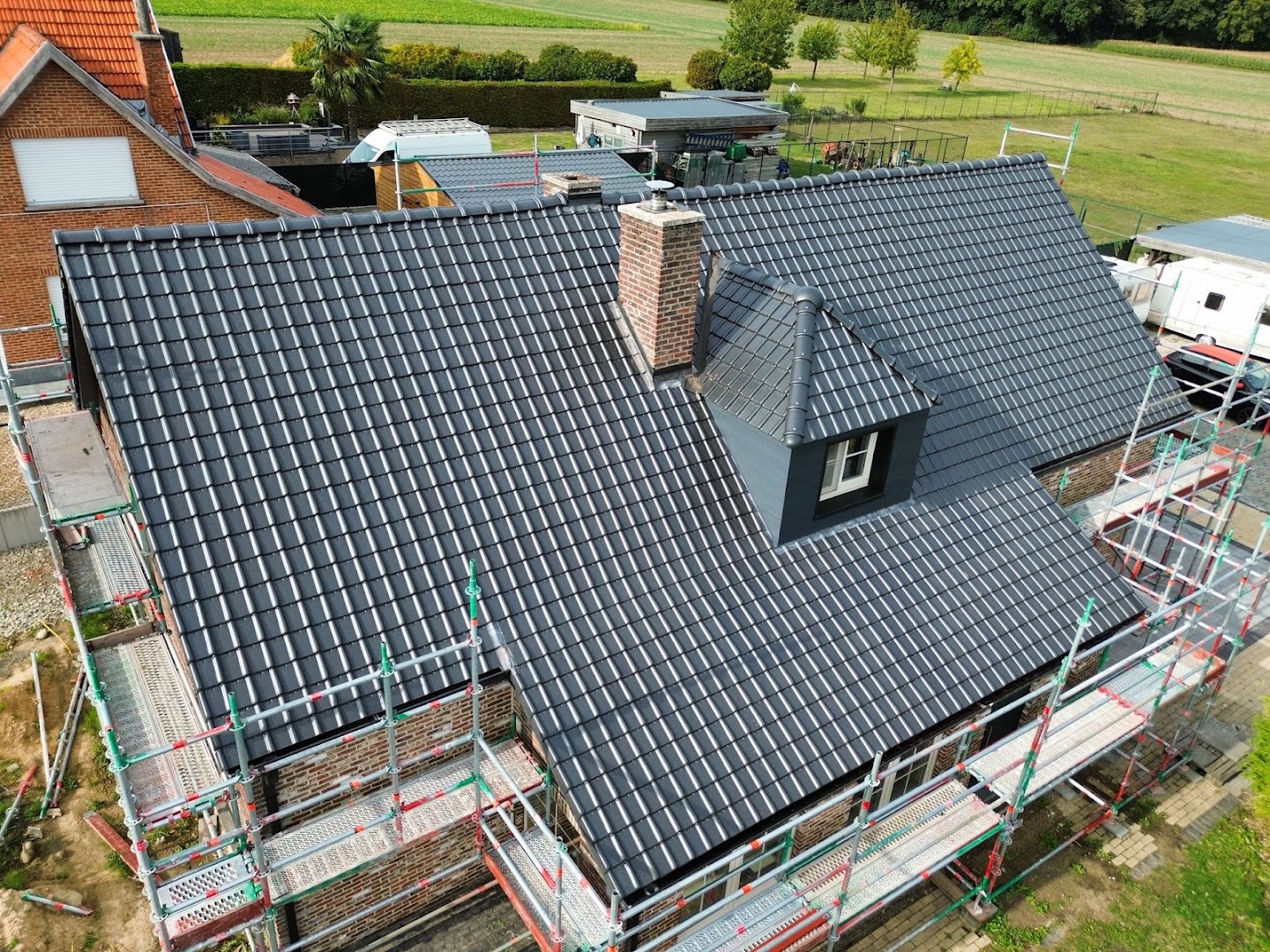 Foto van Dural Bouwgroep in Schoten, Dakdekker (foto 2)