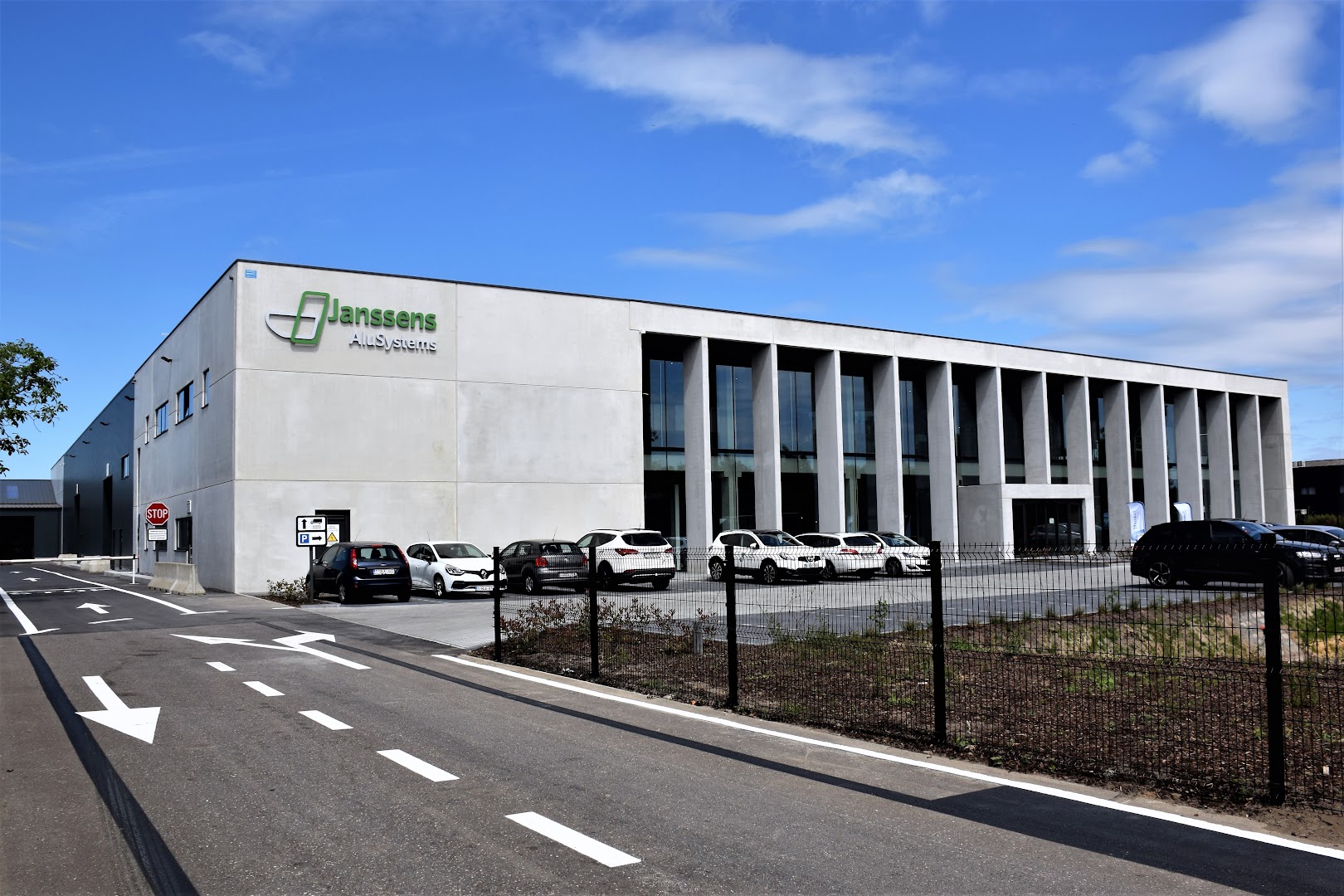 Foto van Kenis Industriebouw in Antwerpen, Bouwbedrijf (foto 2)