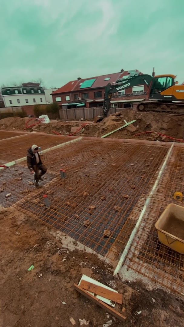 Foto van Parlak Bouw in Beveren-Kruibeke-Zwijndrecht, Bouwbedrijf (foto 2)