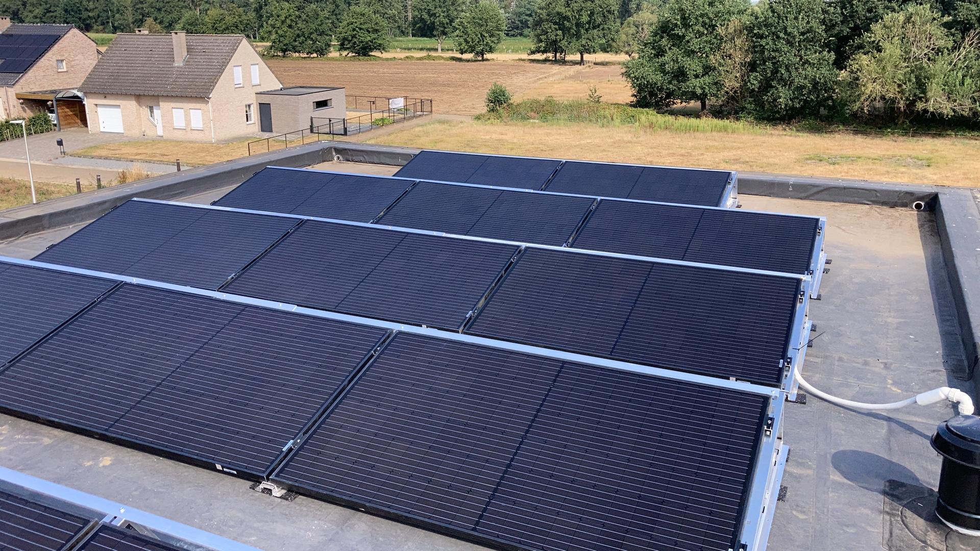 Foto van Sts Ecoinstallaties Bvba in Pelt, Leverancier van apparatuur voor zonne-energie Foto van Sts Ecoinstallaties Bvba in Pelt, Leverancier van apparatuur voor zonne-energie
