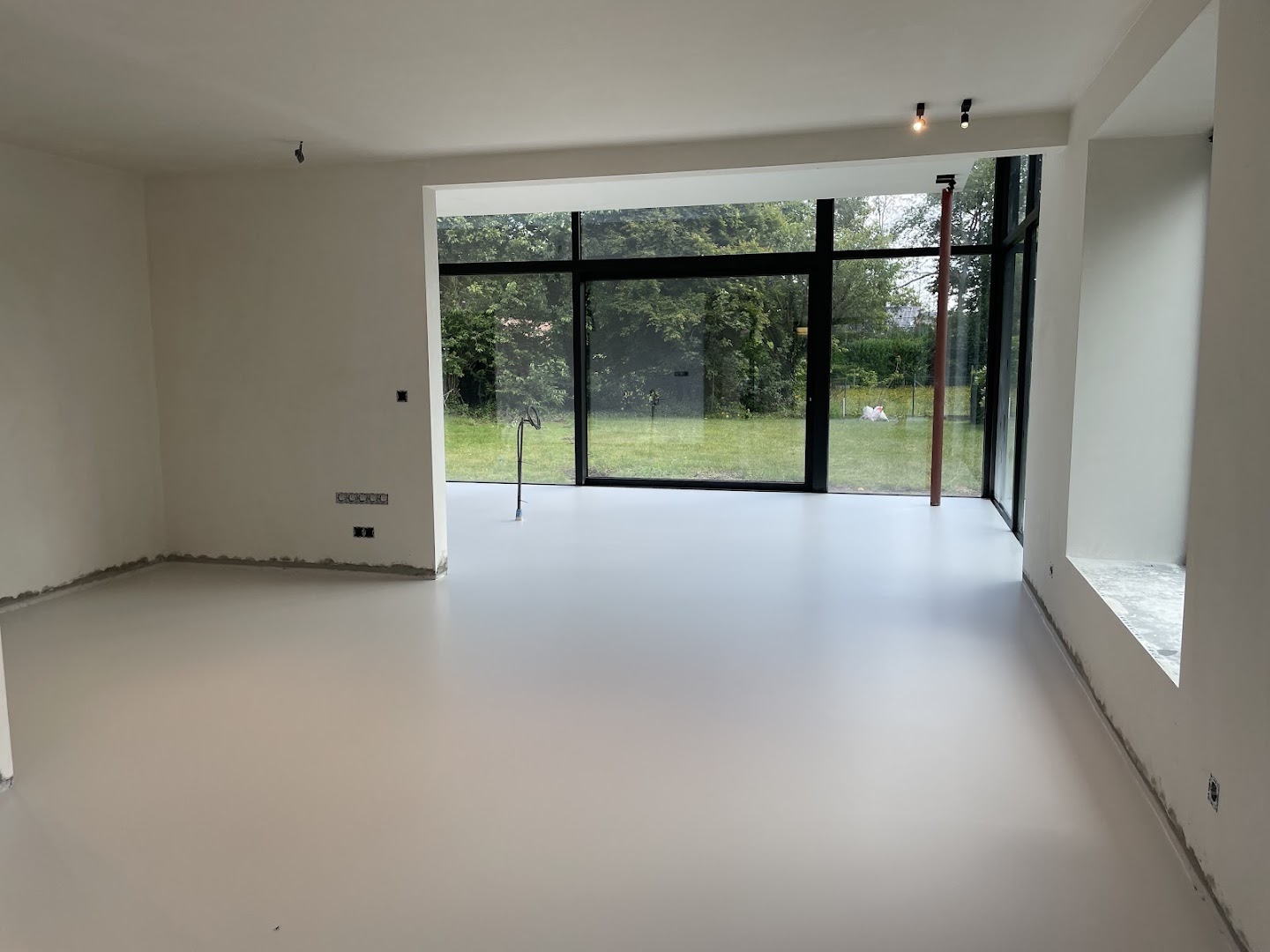 Foto van Artfloors Bevers in Willebroek, Vloerafwerkingsbedrijf Foto van Artfloors Bevers in Willebroek, Vloerafwerkingsbedrijf