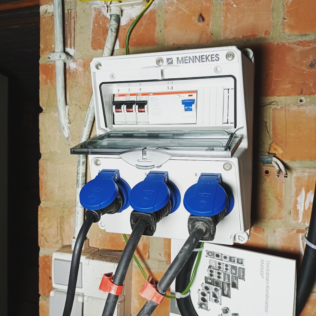Foto van SV-Elektro BV in Hoogstraten, Elektricien (foto 3)