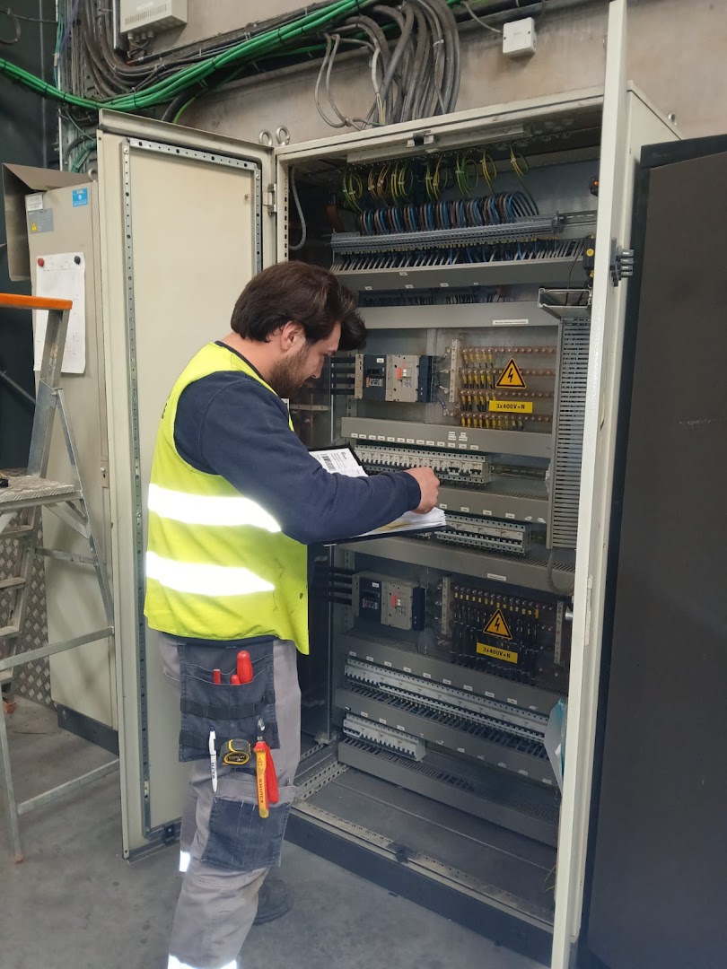 Foto van EVH in Evergem, Elektrotechnisch installatiebedrijf (foto 2)