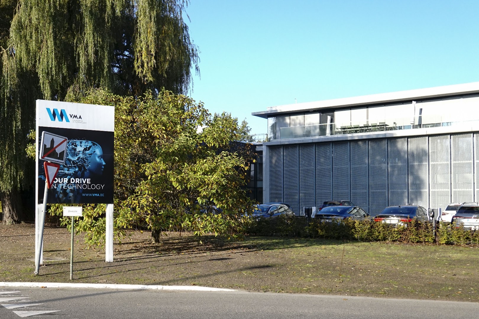 Foto van VMA in Sint-Martens-Latem, Elektrotechnisch installatiebedrijf (foto 2)