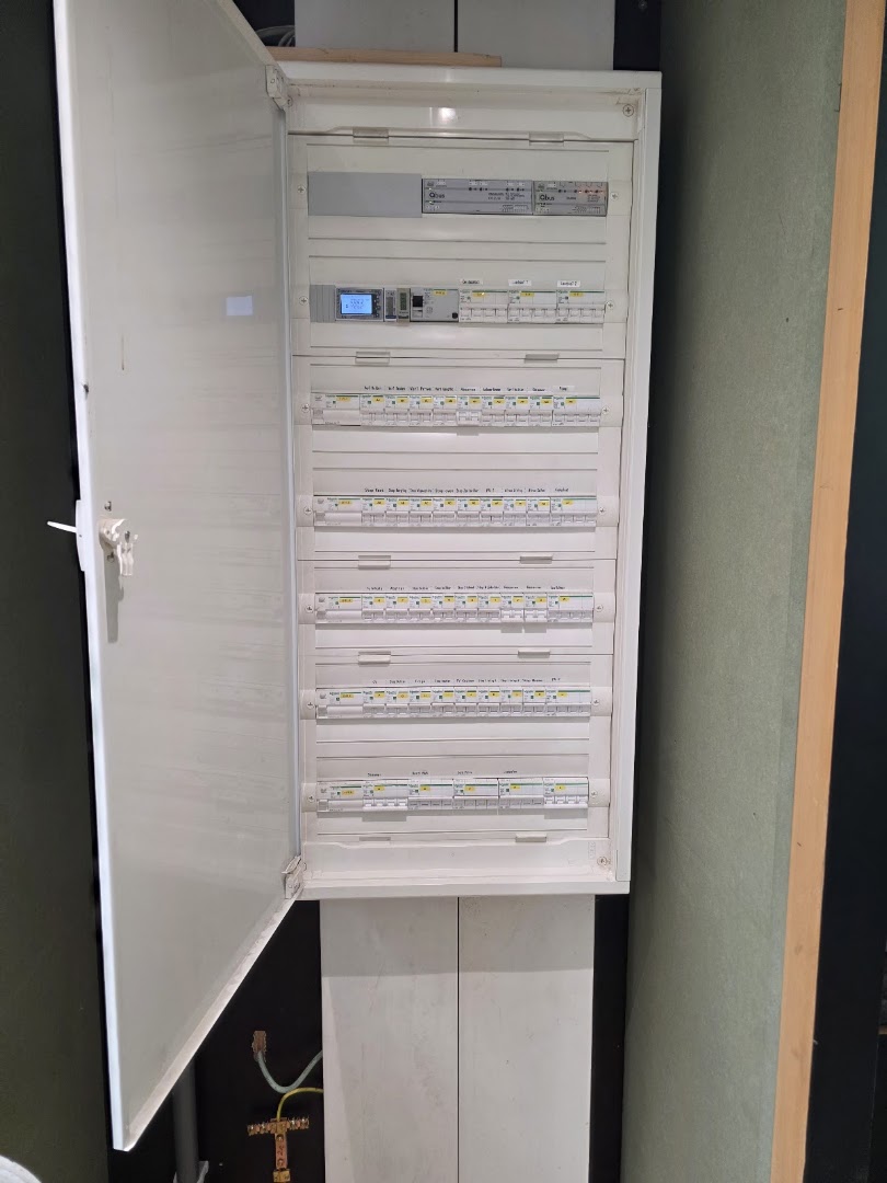 Foto van VP Electro Technics in Ieper, Elektricien (foto 2)