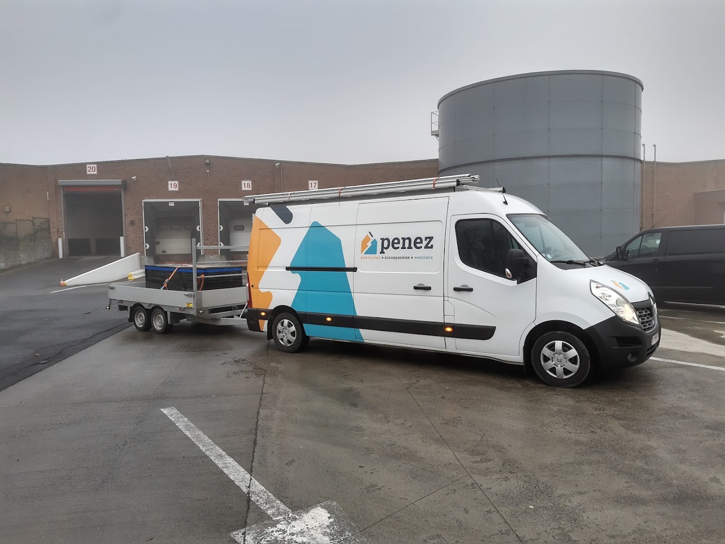 Foto van Penez BV in Menen, Elektrotechnisch installatiebedrijf (foto 1)