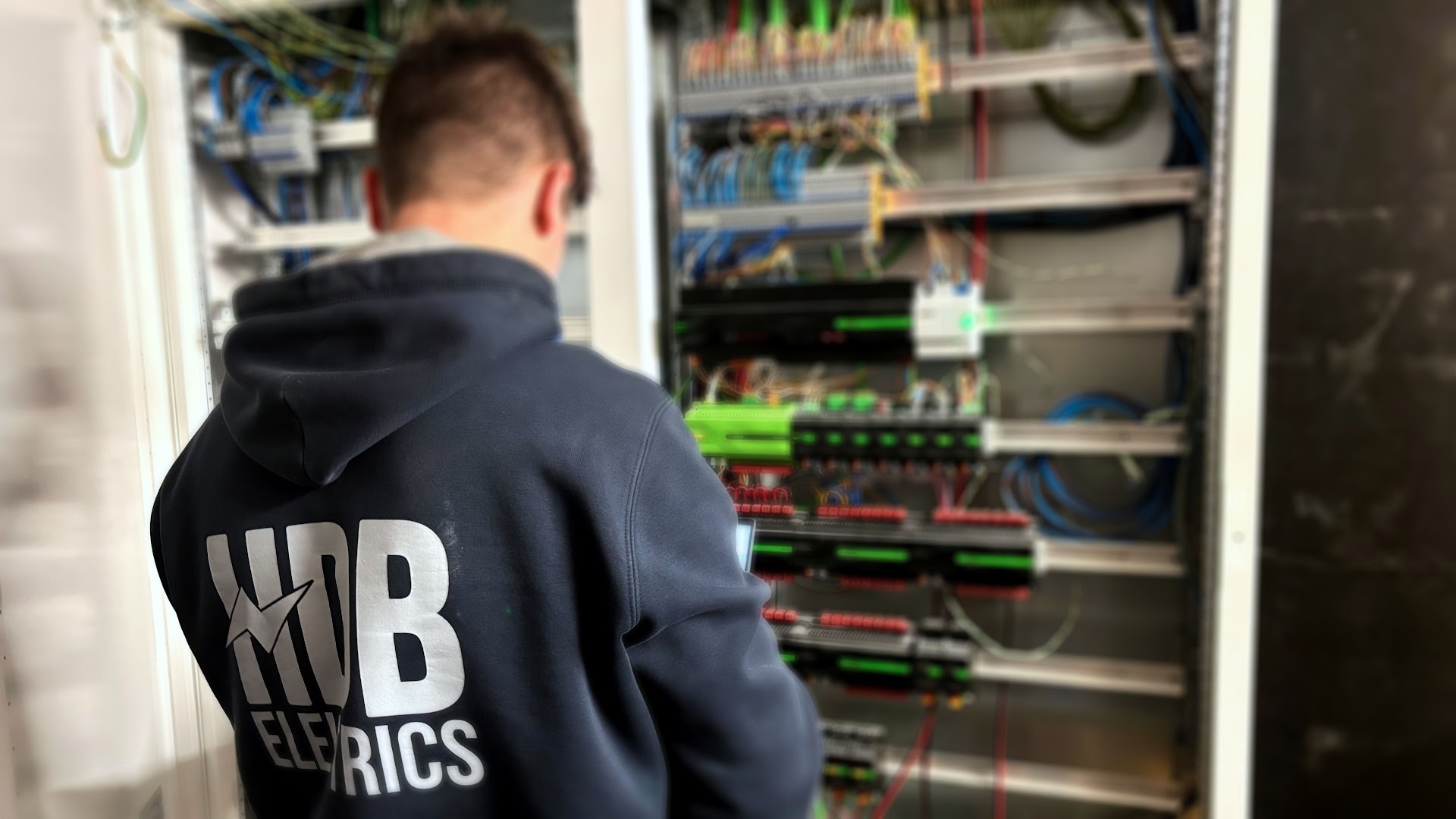 Foto van HDB Elektrics in Izegem, Elektricien (foto 1)