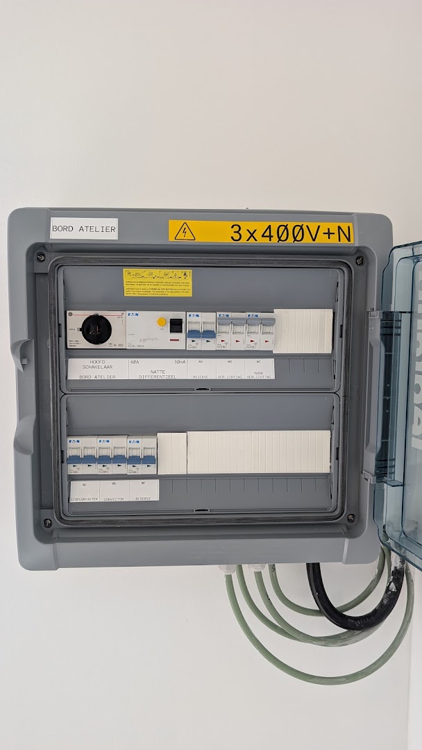 Foto van MDJ Elentriek in Pelt, Elektricien (foto 3)