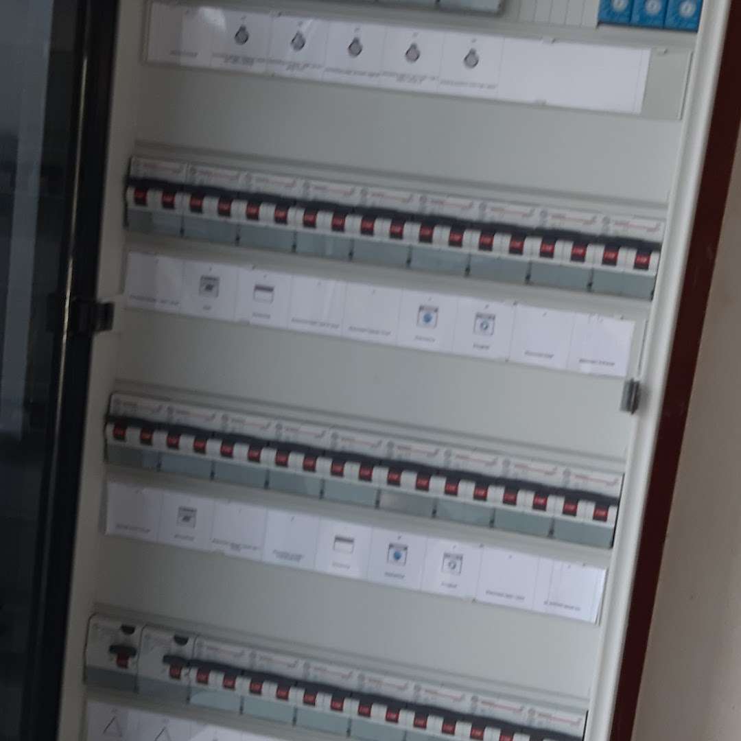 Foto van DSD ElectroTechnics in Dendermonde, Elektriciteitsbedrijf (foto 3)