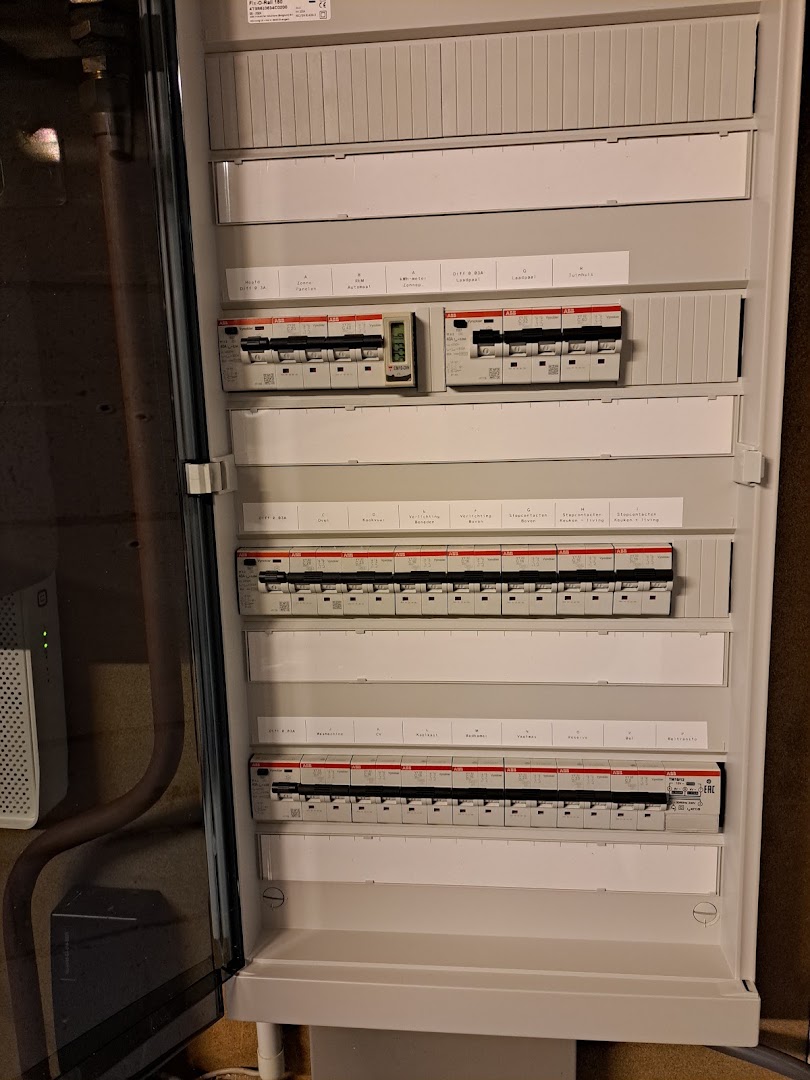 Foto van Algemene elektriciteitswerken Jordy Danckaert in Dendermonde, Elektricien Foto van Algemene elektriciteitswerken Jordy Danckaert in Dendermonde, Elektricien