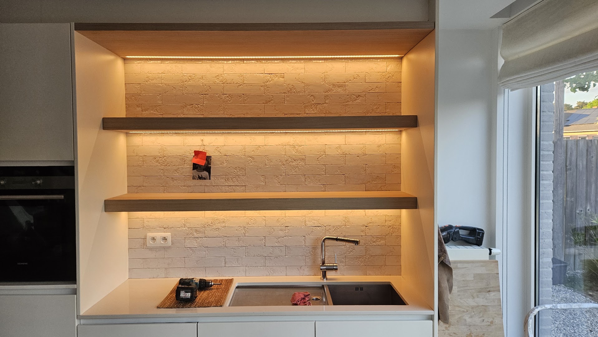 Foto van Elektéro in Herk-de-Stad, Elektricien (foto 3)