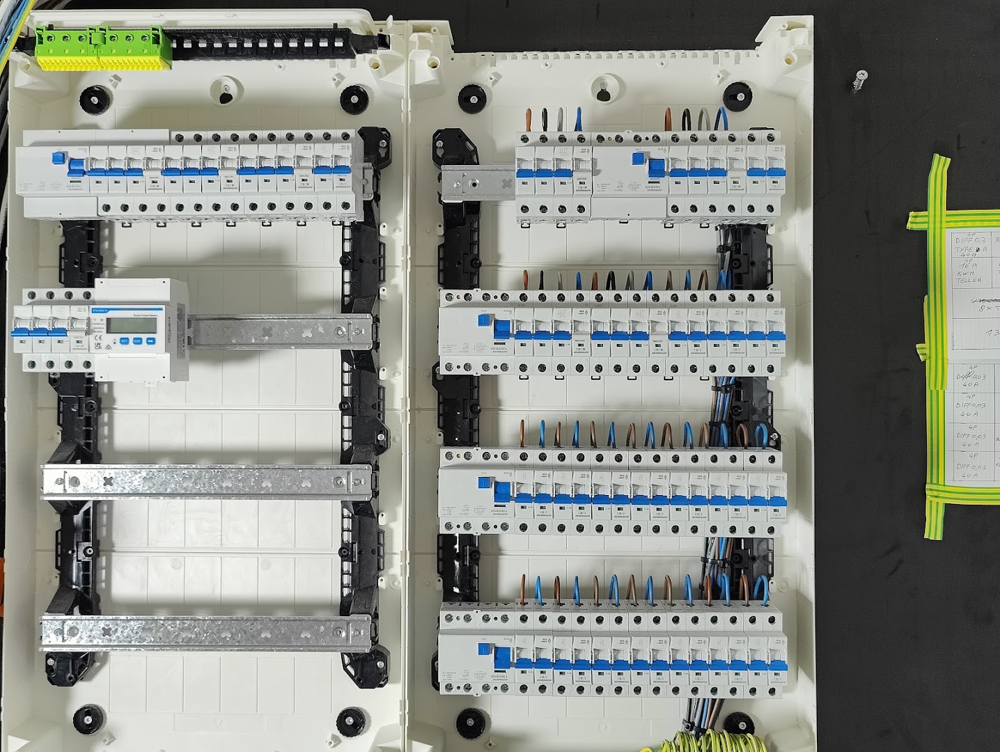 Foto van Jvh-elektro in Hamme, Engineeringbedrijf in elektrotechniek (foto 2)
