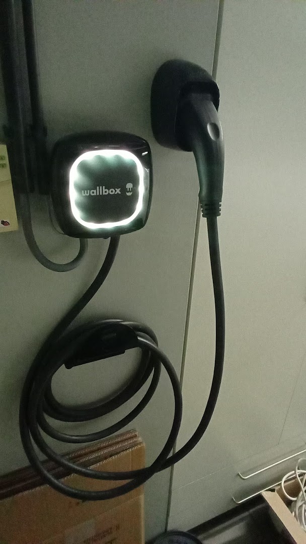 Foto van Dierckx Robbe Elektriciteitswerken in Hamme, Elektricien (foto 1)