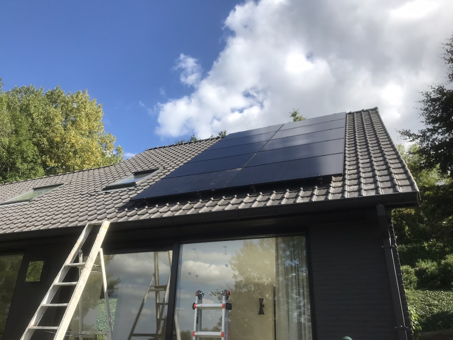 Foto van Regitech in Oudenaarde, Elektricien (foto 3)