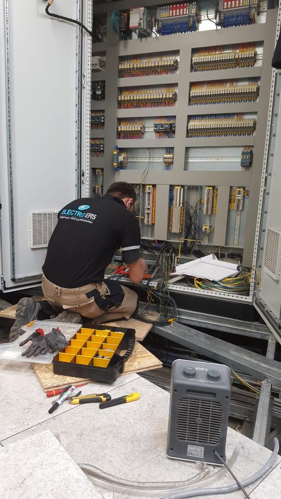 Foto van Electro ERS bvba in Genk, Elektrotechnisch installatiebedrijf (foto 1)