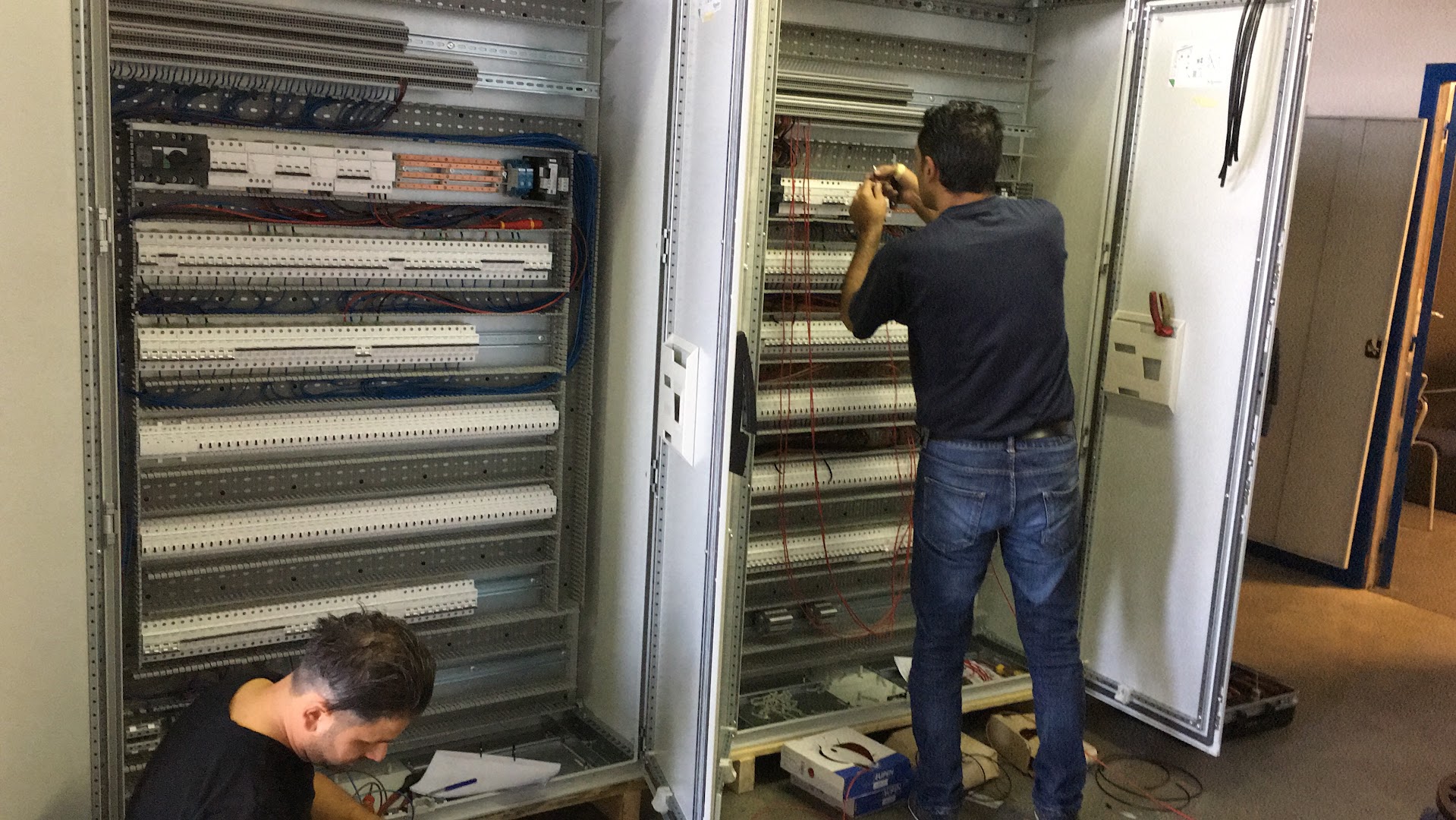 Foto van AC Elek BV in Genk, Elektriciteitsbedrijf (foto 3)