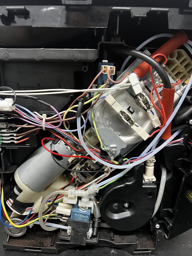 Foto van LuysElectronics in Peer, Elektrotechnisch ingenieur (foto 2)