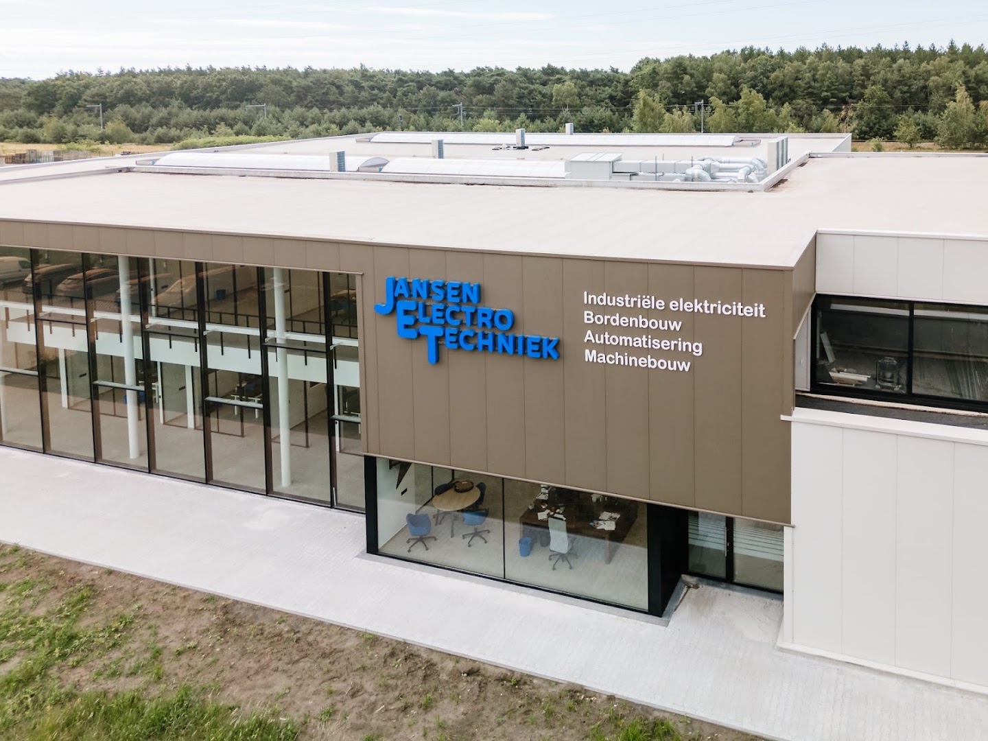 Foto van Jansen Electro Techniek in Lommel, Elektriciteitsbedrijf (foto 1)