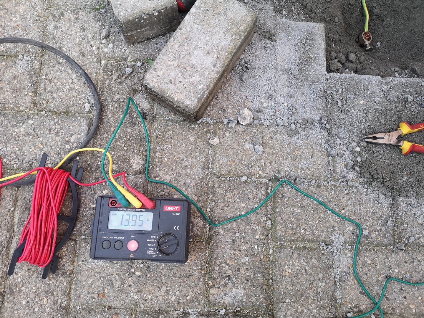 Foto van SB Elektrics in Tongeren-Borgloon, Elektricien (foto 3)
