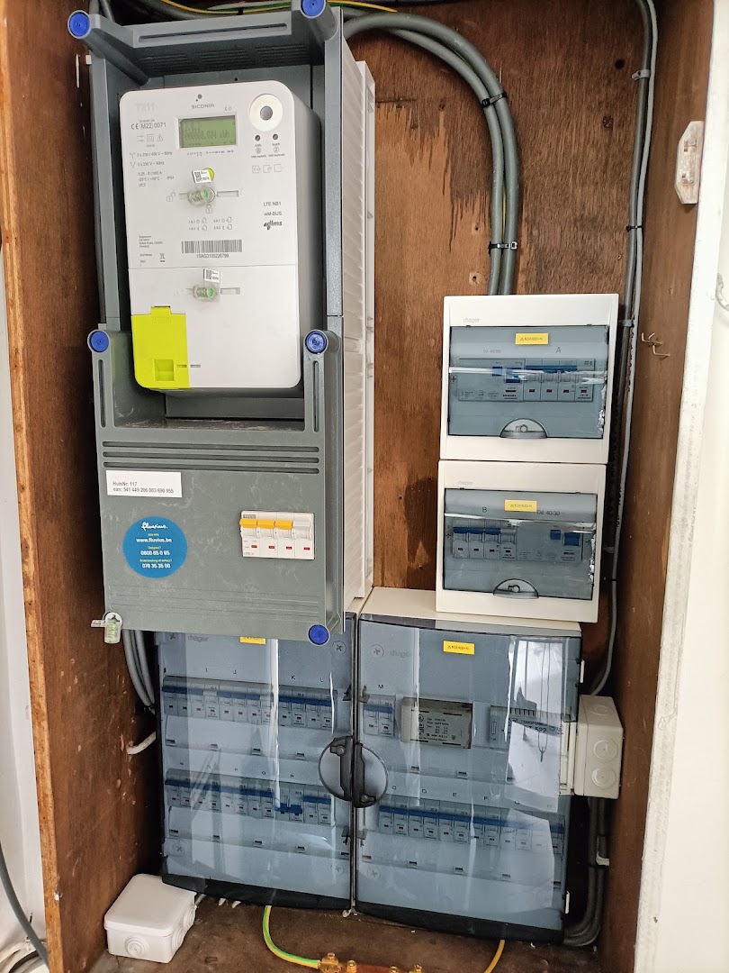 Foto van TB elektriciteitswerken in Zonhoven, Elektricien (foto 2)