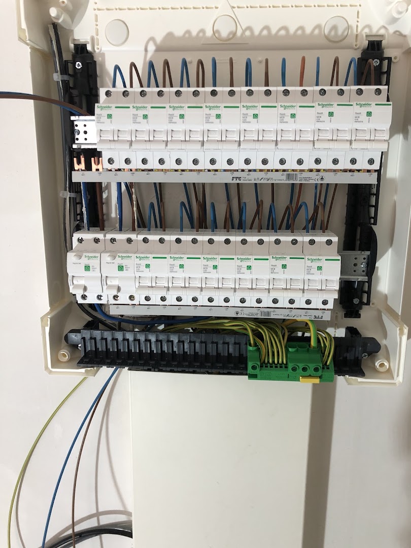 Foto van Elektricien Antwerpen | HES Elektro BV in Antwerpen, Elektricien (foto 3)