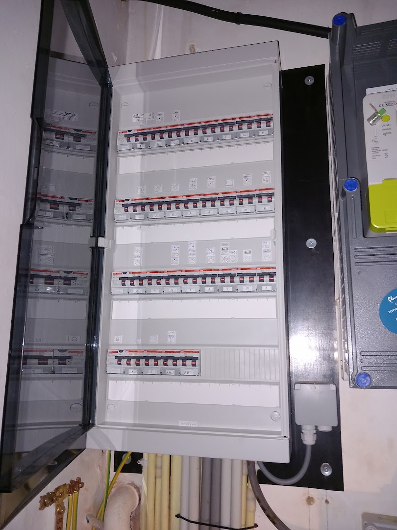 Foto van Van Ende Elektriciteitswerken, Elektricien (foto 2)
