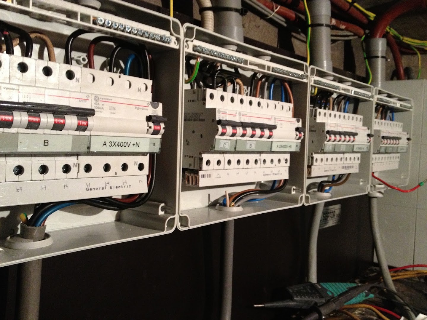 Foto van Algemene Elektriciteitswerken Huygh in Mortsel, Elektriciteitsbedrijf (foto 3)