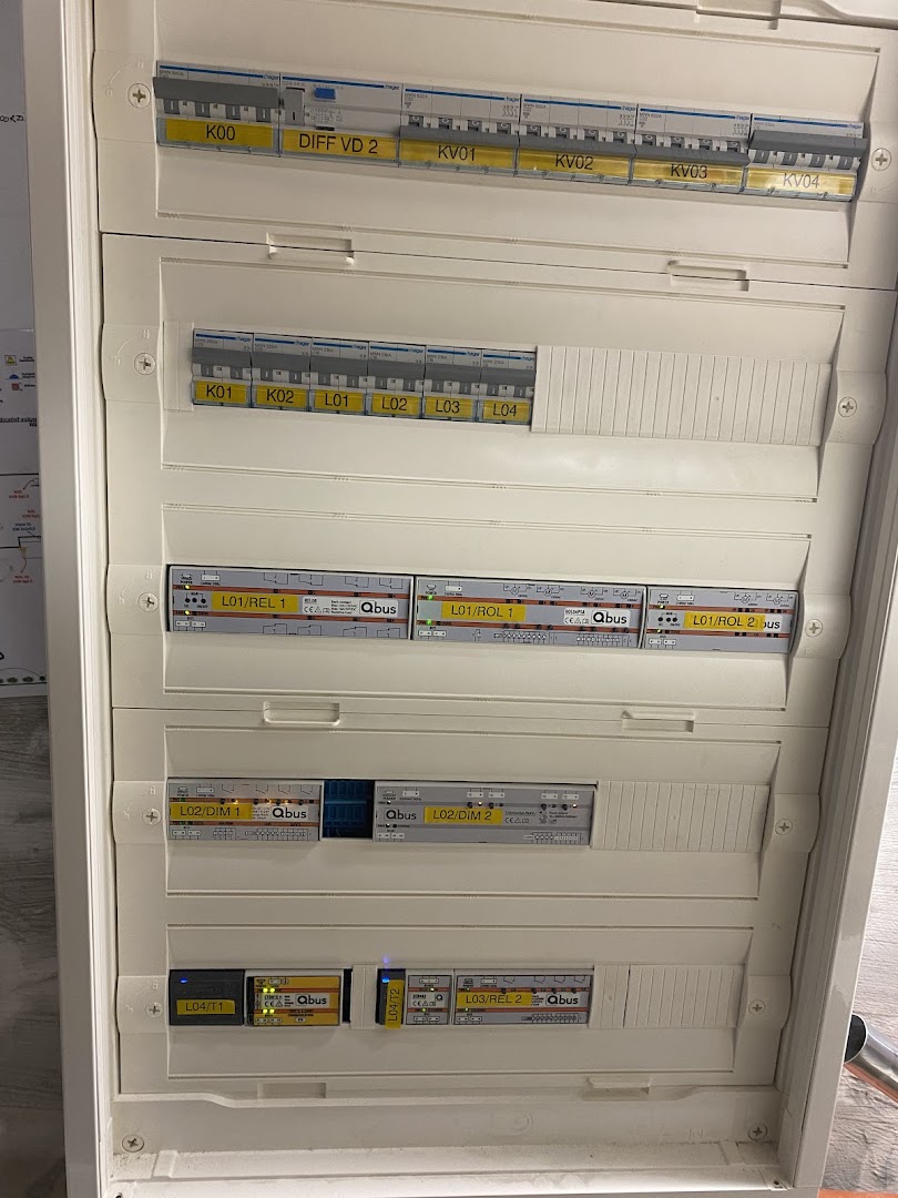 Foto van Zelfbouwelektro in Geel, Elektriciteitsbedrijf (foto 1)