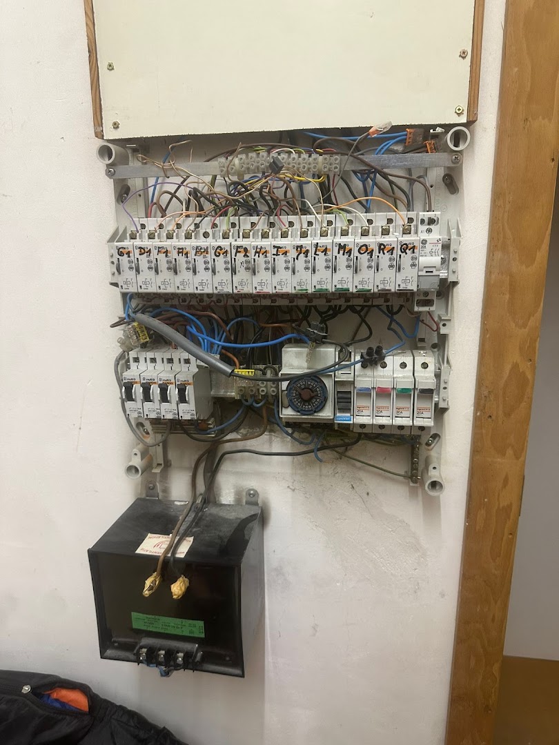Foto van Lancel Technics Algemene Elektriciteitswerken in Antwerpen, Elektricien (foto 2)