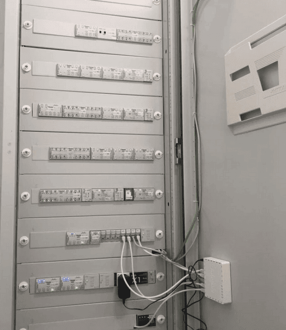 Foto van Elektro Tb in Kapellen, Elektricien (foto 1)
