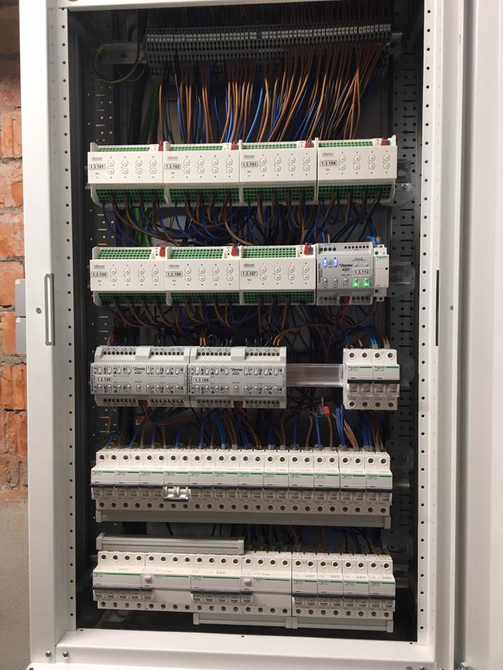 Foto van Elektro Tb in Kapellen, Elektricien (foto 2)