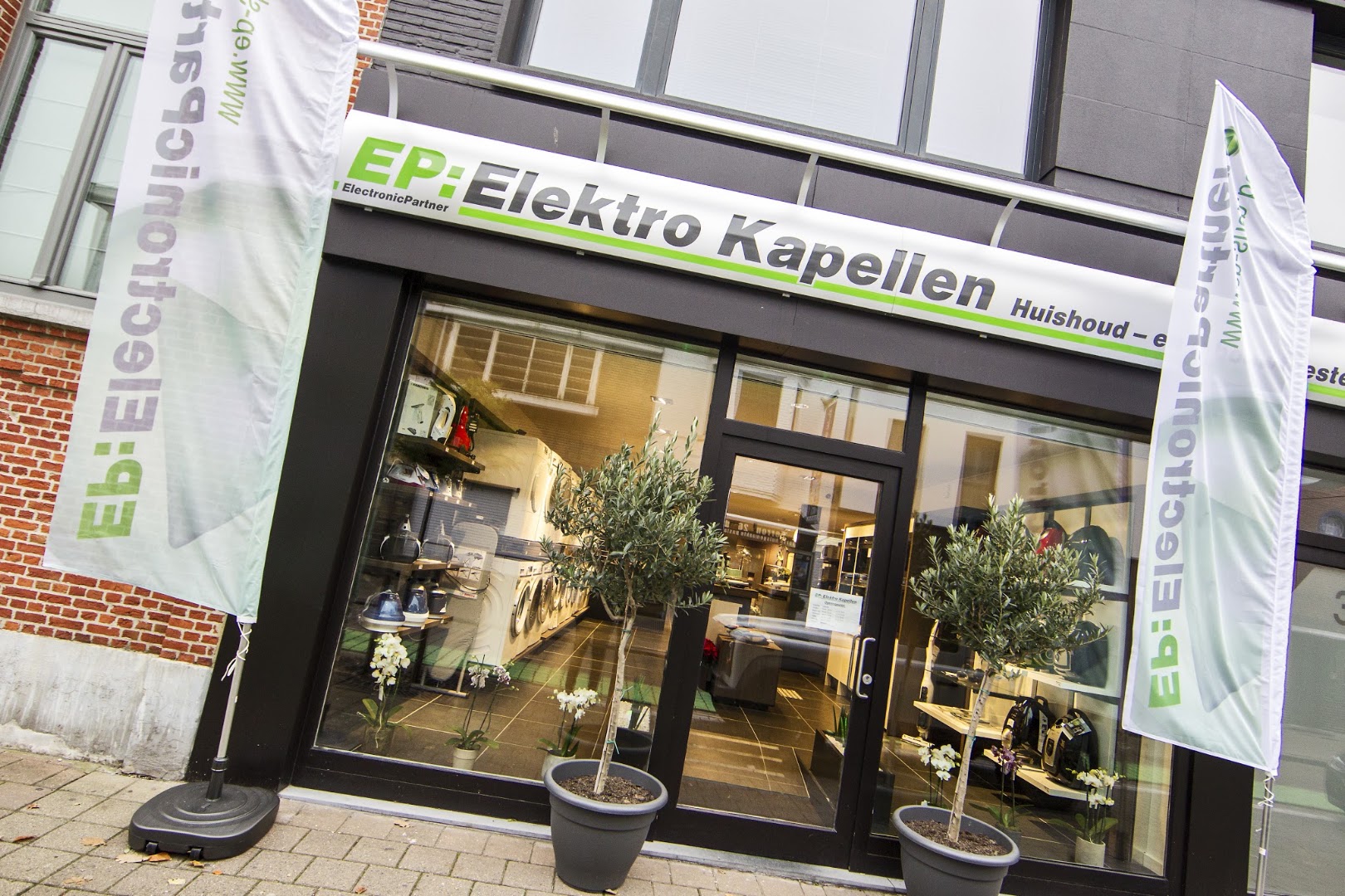 Foto van Elektro Kapellen in Kapellen, Elektronicawinkel (foto 1)