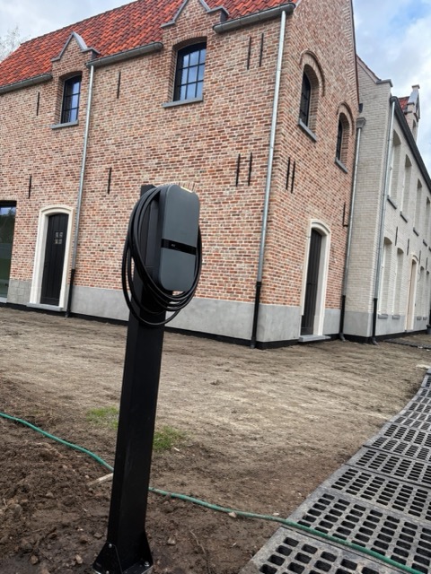 Foto van V.K. Technics & Construction, Elektricien (foto 1)
