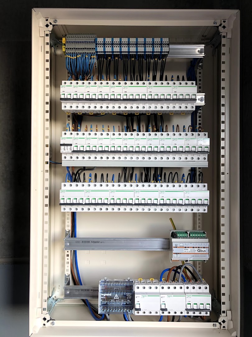 Foto van Van Acker - Technics in Zuienkerke, Elektricien (foto 2)