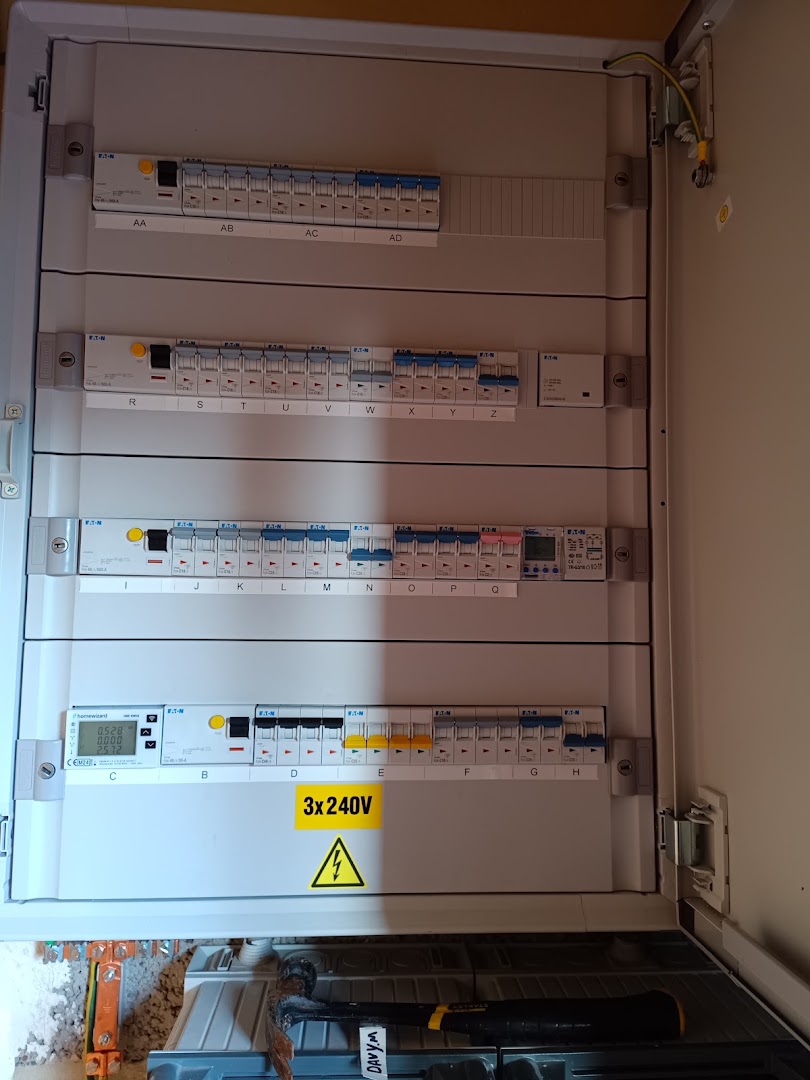 Foto van Elektriciteitswerken Moerman in Kuurne, Elektricien (foto 1)