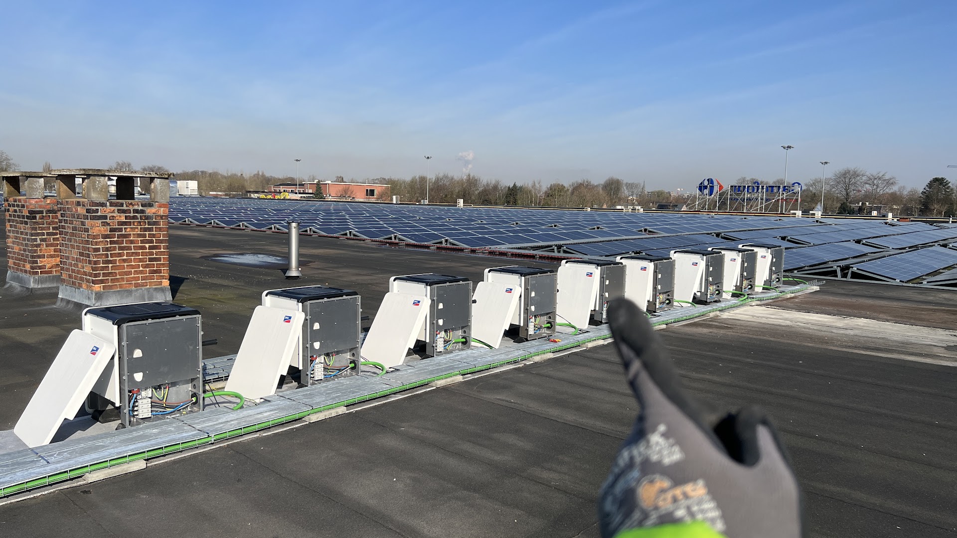 Foto van DC/AC ( DC-AC ) Alexandru Minzat in Kontich, Elektrotechnisch installatiebedrijf (foto 1)