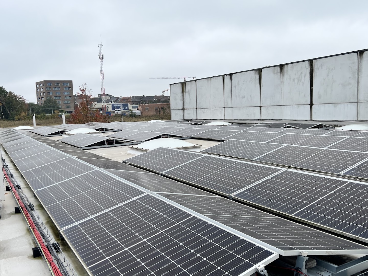Foto van DC/AC ( DC-AC ) Alexandru Minzat in Kontich, Elektrotechnisch installatiebedrijf (foto 3)